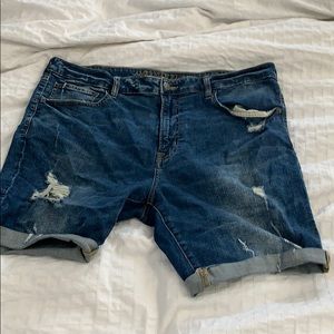 American Eagle distressed stretch jean shorts.